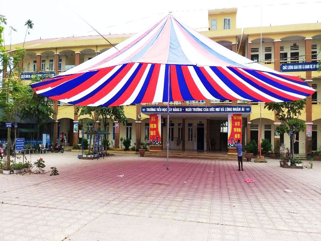 Dù Che Nắng Sân Trường: Giải Pháp Hoàn Hảo Cho Môi Trường Học Đường Gallery 1