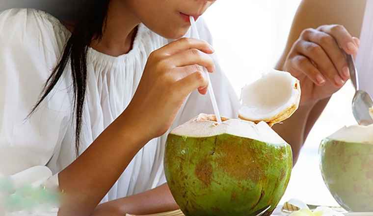 Uống nước dừa mỗi ngày có tốt không? Gallery 1