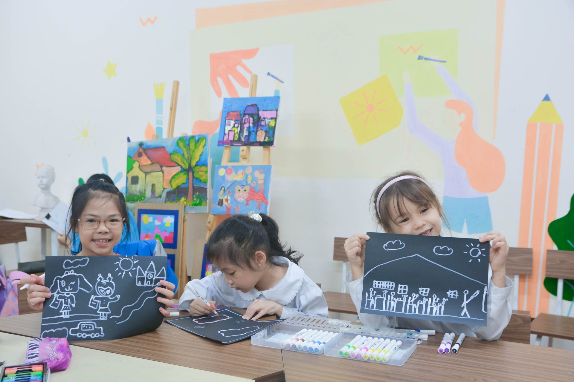 Câu lạc bộ mỹ thuật: Nơi nuôi dưỡng tài năng nghệ thuật Gallery 1