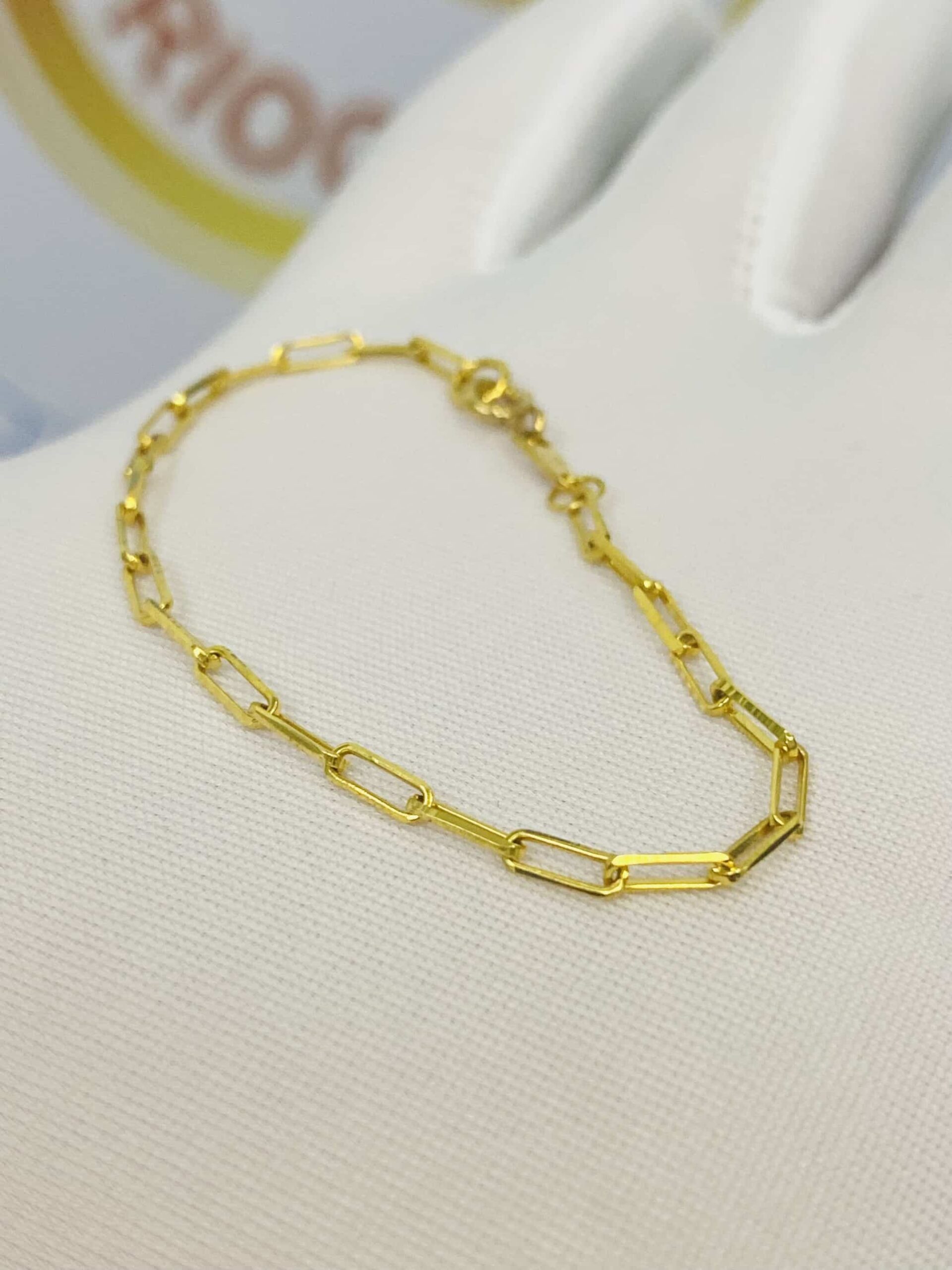 Lắc Tay Mắc Xích: Phong Cách Thời Trang Cá Tính Gallery 1