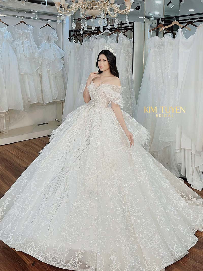 Váy cưới hoàn hảo cho cô dâu đầy đặn Gallery 1