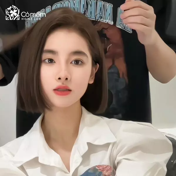 Tóc Ngắn Vuông Thẳng: Kiểu Tóc Cá Tính & Dễ Chăm Sóc Gallery 1