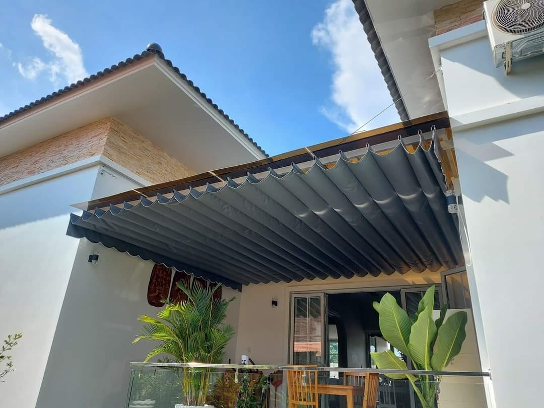 Mái Hiên Tiền Chế Đẹp: Giải Pháp Hoàn Hảo Cho Ngôi Nhà Của Bạn Gallery 2
