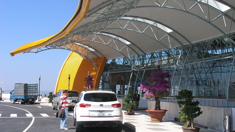 Taxi Đà Lạt Sân Bay: Đặt Xe Nhanh Chóng, An Toàn và Tiết Kiệm Gallery 1