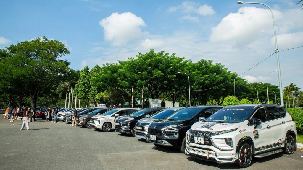Xe Đêm: Hành Trình Đêm Khuya An Toàn và Tiện Lợi Gallery 1