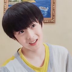 Lưu Diệu Văn Lúc Nhỏ: Tuổi Thơ Ngây Ngô Của Tài Tử Điện Ảnh