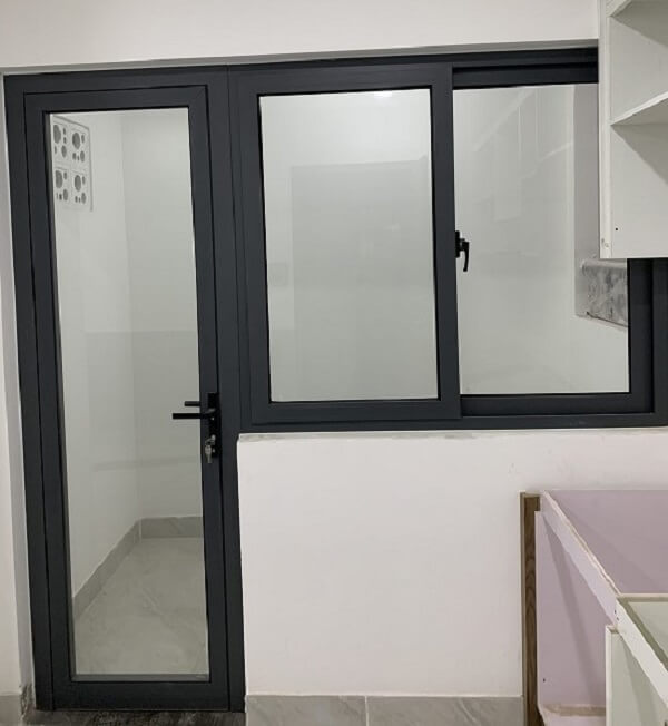 Mẫu Cửa Mẹ Bồng Con Đẹp