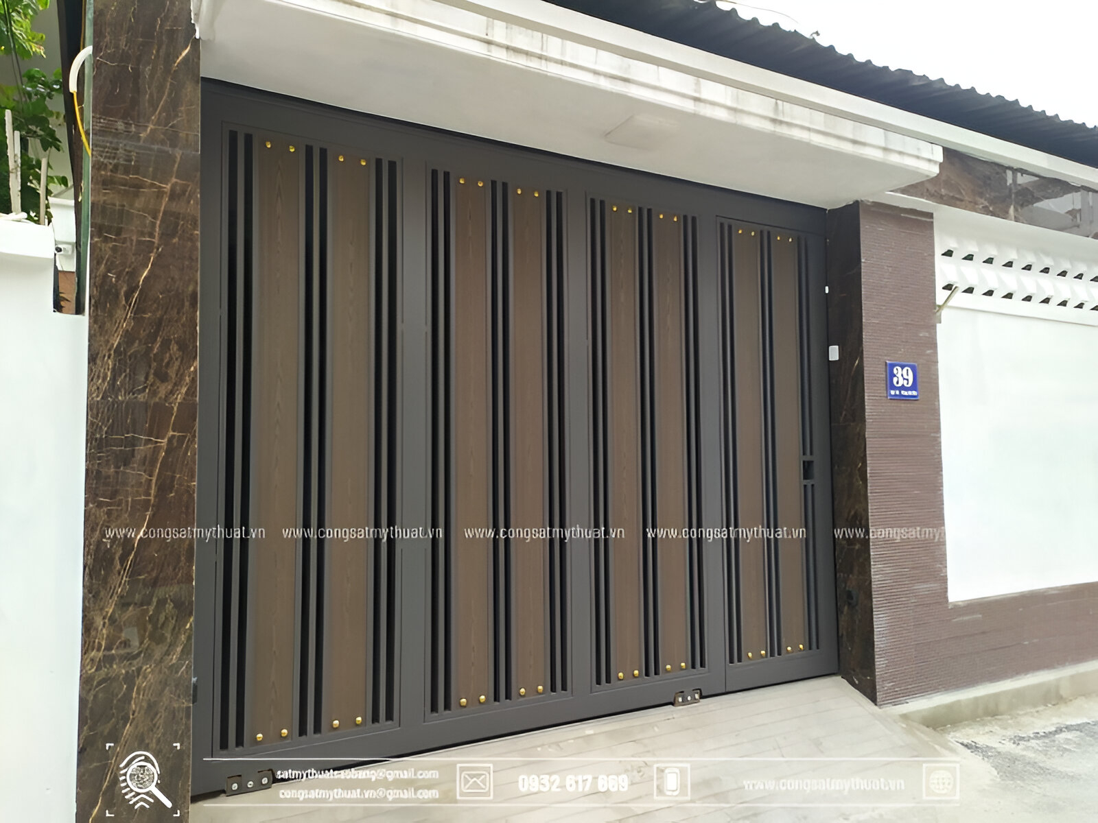 Mẫu Cửa Sắt 6 Cánh Đẹp