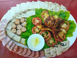 Bát Bửu Khai Vị: Hương Vị Độc Đáo, Bổ Dưỡng Cho Bữa Tiệc