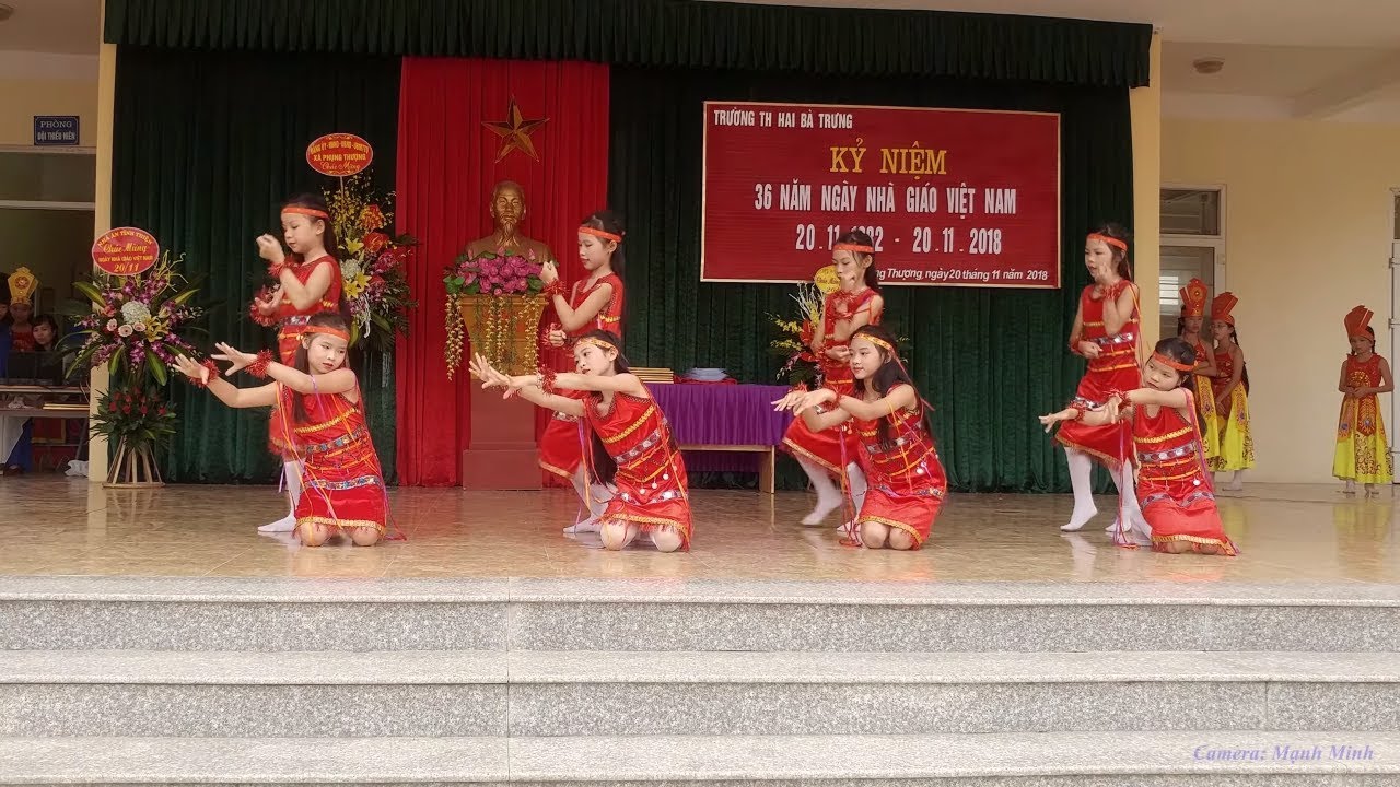 Múa Cô Giáo Em Là Hoa Ê Ban