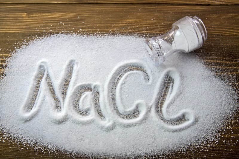 NaCl là muối trung hòa