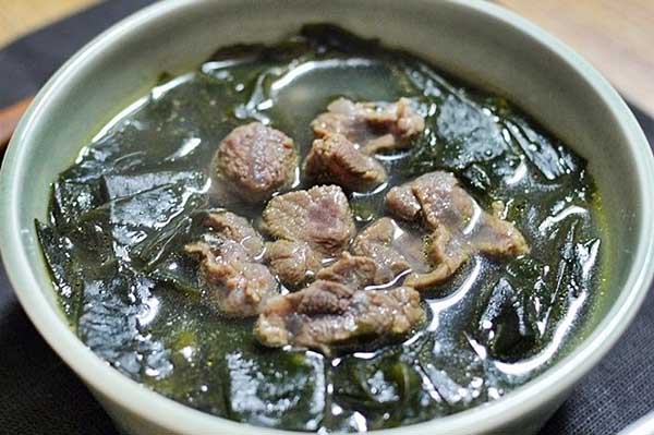 Nấu Canh Rong Biển