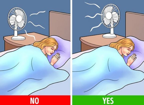 Nên để quạt trên đầu hay dưới chân?