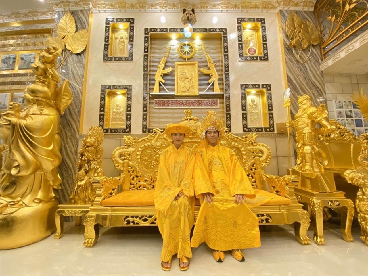 Ngôi nhà dát vàng ở Cần Thơ