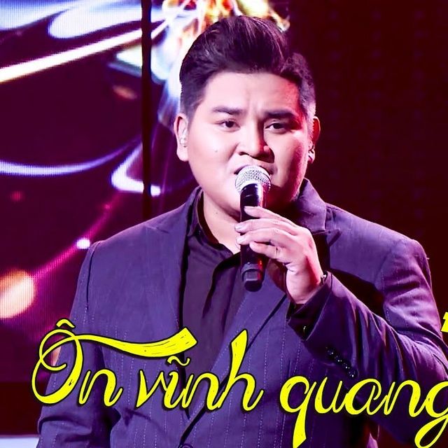 Người đứng sau hạnh phúc - Ôn Vĩnh Quang