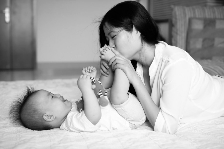 Người Mình Sinh Ra Và Người Sinh Ra Mình Gallery 1