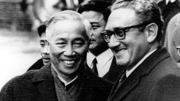 Người Việt Nam đoạt giải Nobel: Danh sách đầy đủ và những đóng góp xuất sắc