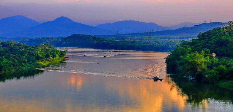 Ai đã đặt tên cho dòng sông trong lòng thành phố Huế? Gallery 1
