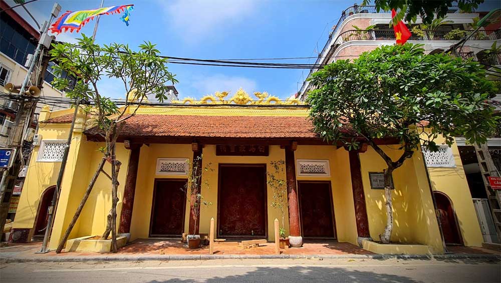 Sự tích đền Bạch Mã - Huyền thoại linh thiêng trên dãy Trường Sơn Gallery 1