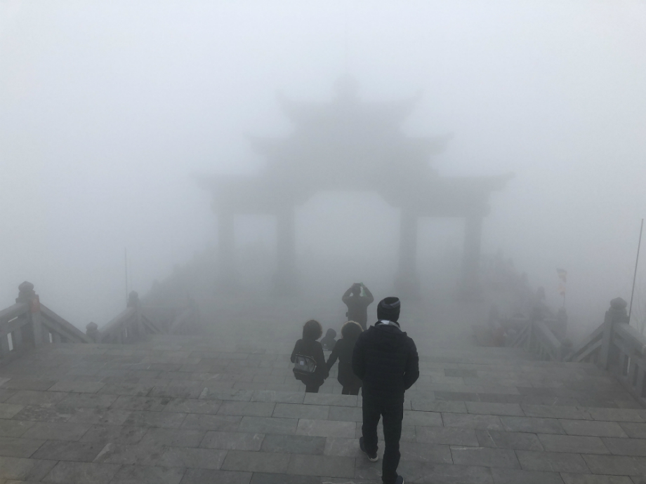 Ở đây sương khói mờ nhân ảnh nghĩa là gì? Gallery 2