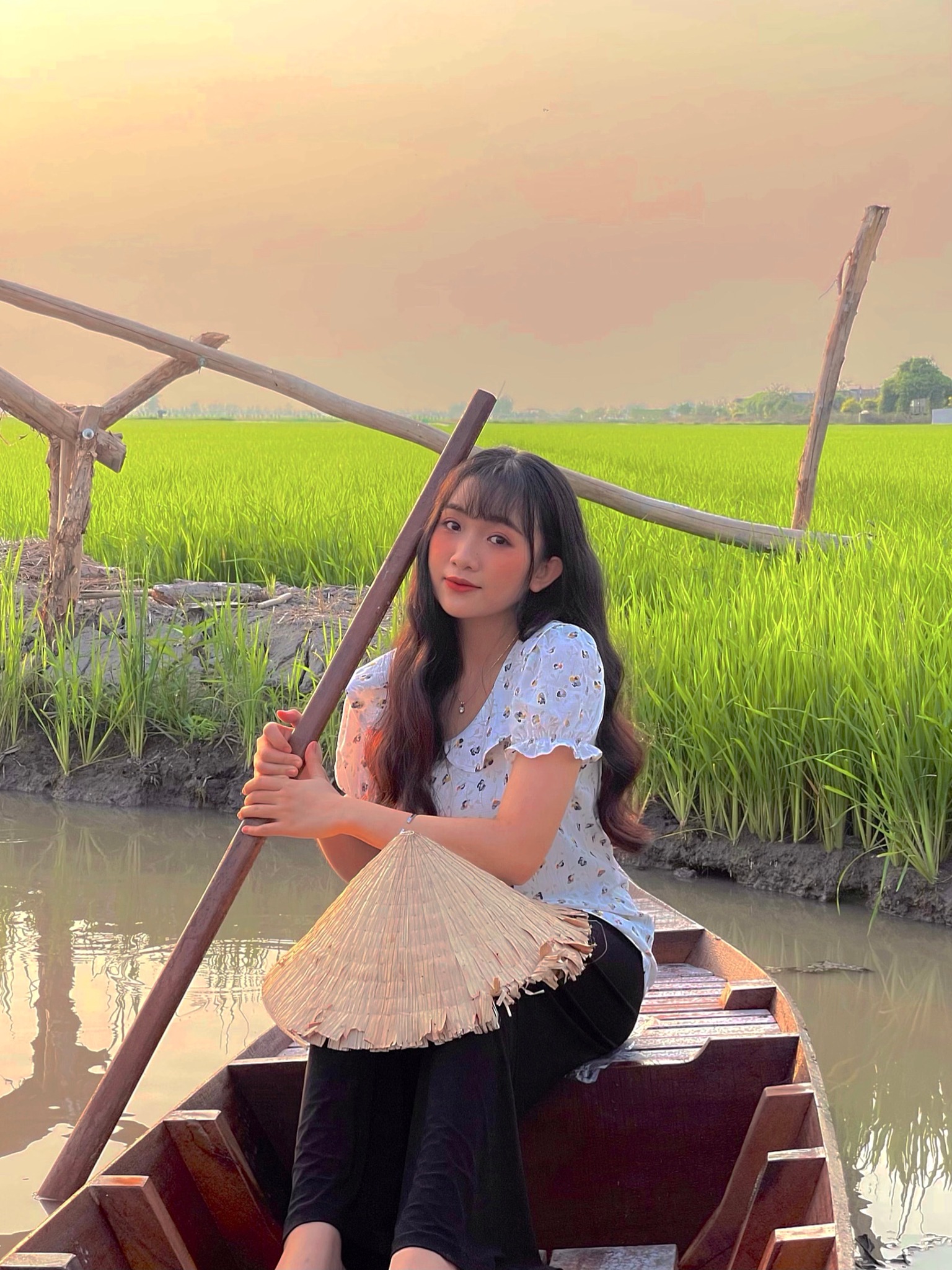 Nghe Diệu Kiên Thuyền Quyên Gallery 1