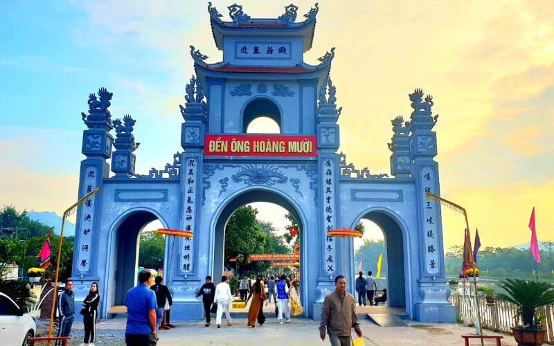 Lễ Đền Ông Hoàng Mười Gallery 1