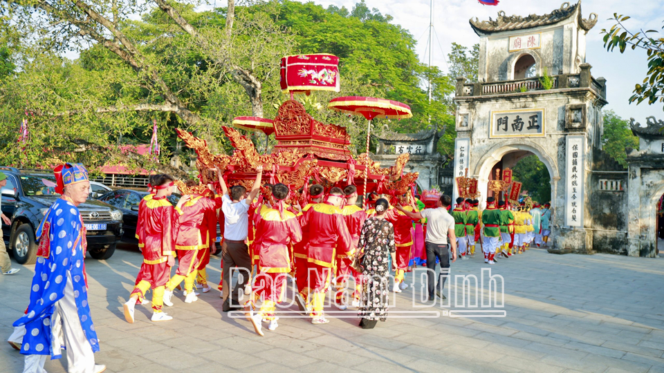 Lễ hội Đền Trần - Di sản văn hóa độc đáo của Nam Định Gallery 1