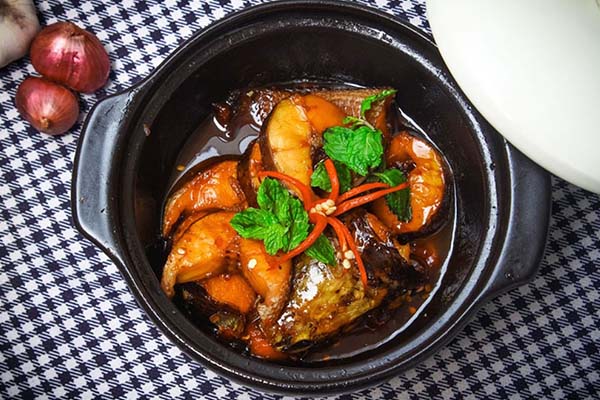 Cá Chuối Kho Tiêu Gallery 1