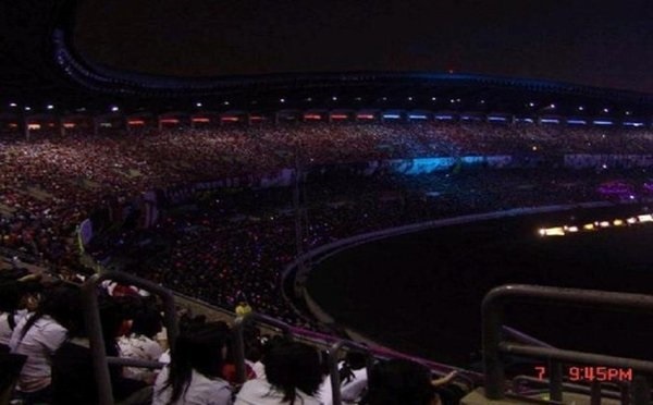 Biển Đen Kpop Là Gì? Gallery 1