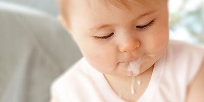 Trẻ Hay Nôn Trớ: Nguyên Nhân, Cách Khắc Phục và Khi Nào Cần Đi Khám Gallery 1