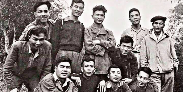 Nhà thơ Mới nhất trong các Nhà thơ Mới