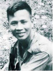 Nhà văn Nguyễn Thi