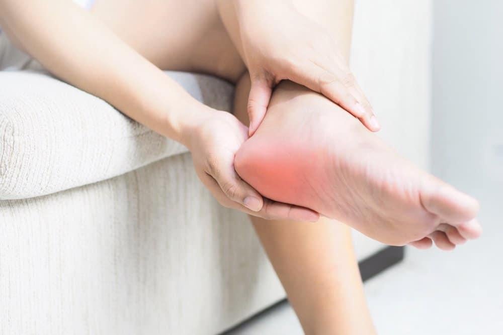Nhức Gót Chân Trái