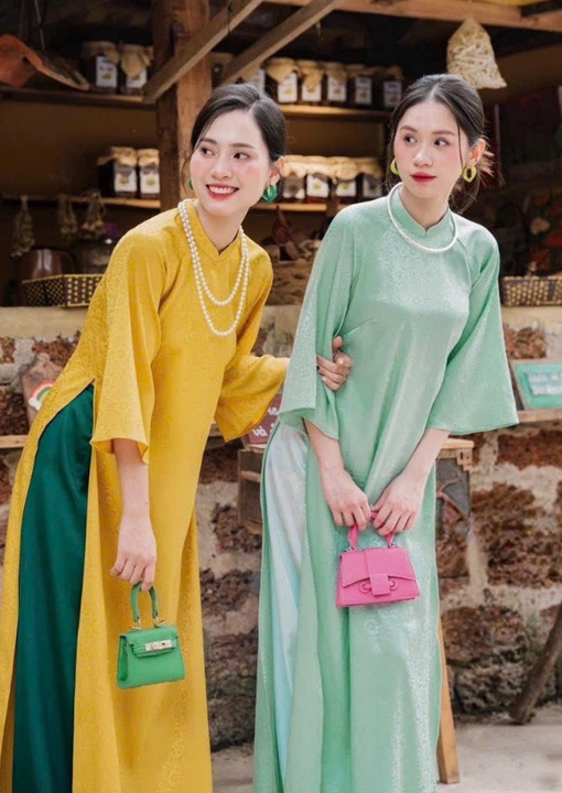 Những Bộ Trang Phục Truyền Thống Việt Nam Đẹp Nhất