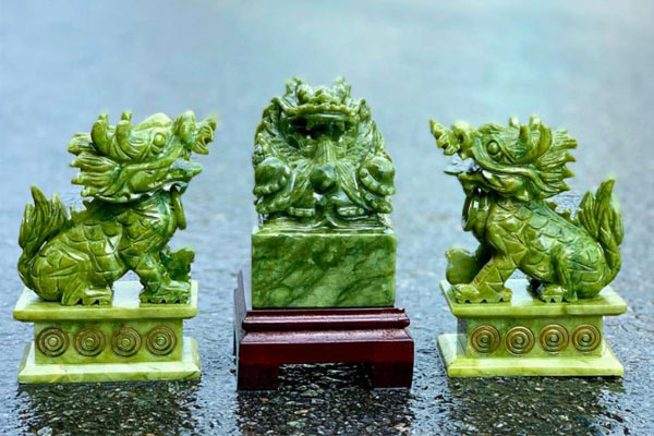 Cách Đặt Kỳ Lân Trên Bàn Thờ Thần Tài Gallery 2