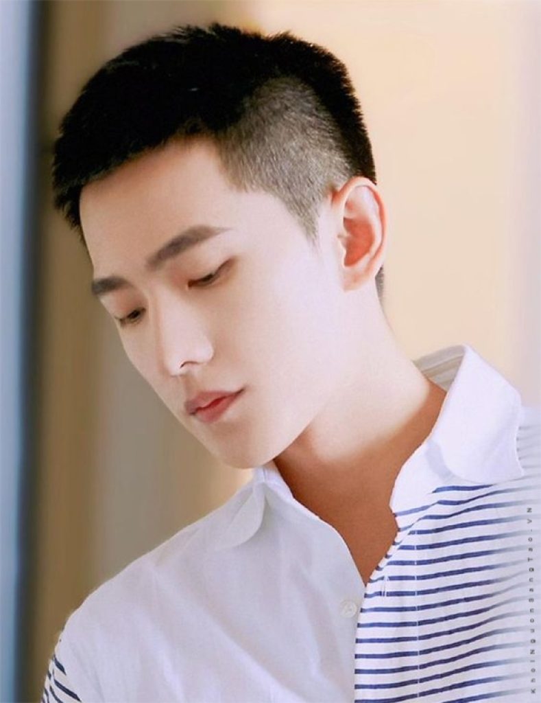 Kiểu Tóc Cho Người Gầy Nam: Tạo Hình Ảnh Nam Tính Và Đầy Đặn Hơn Gallery 2