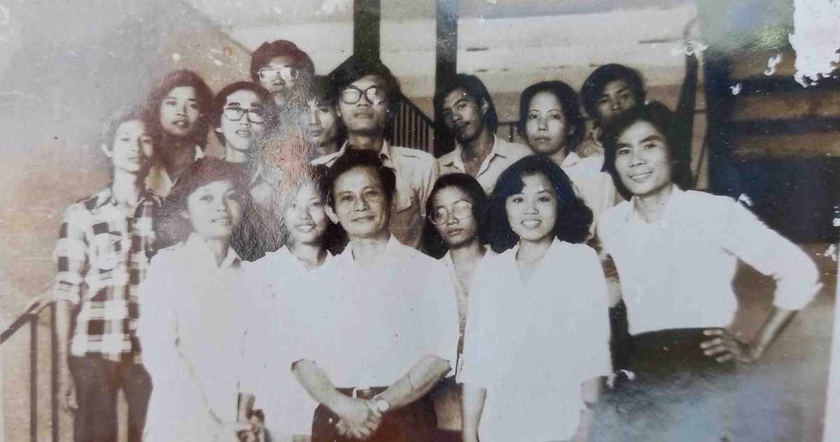 Trả Lại Em Yêu Khung Trời Đại Học Gallery 1
