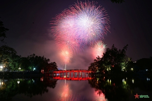 Pháo Nổ Tưng Bừng Đón Xuân Gallery 2