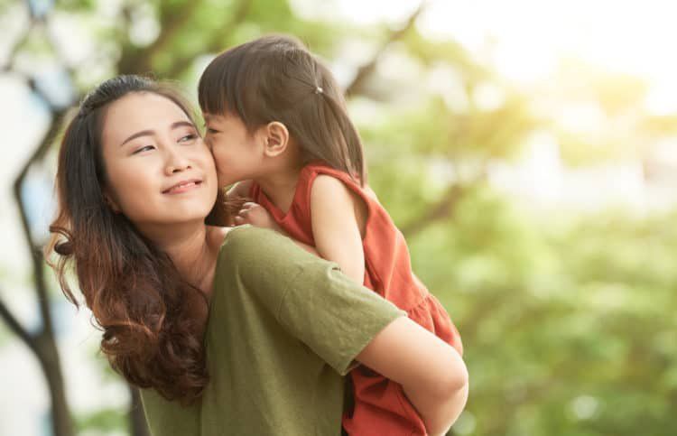 Cô em gái nuôi của tôi gần đây có vẻ thân thiết hơn với tôi thì phải Gallery 1