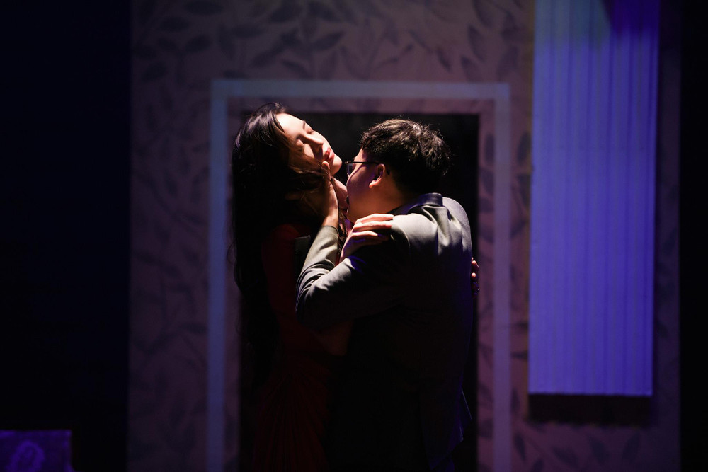 Tù Nhân Xinh Đẹp Của Thượng Tướng Gallery 2