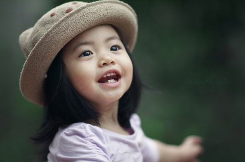Nụ Cười Hồn Nhiên: Bí Quyết Của Sự Thu Hút Và Hạnh Phúc