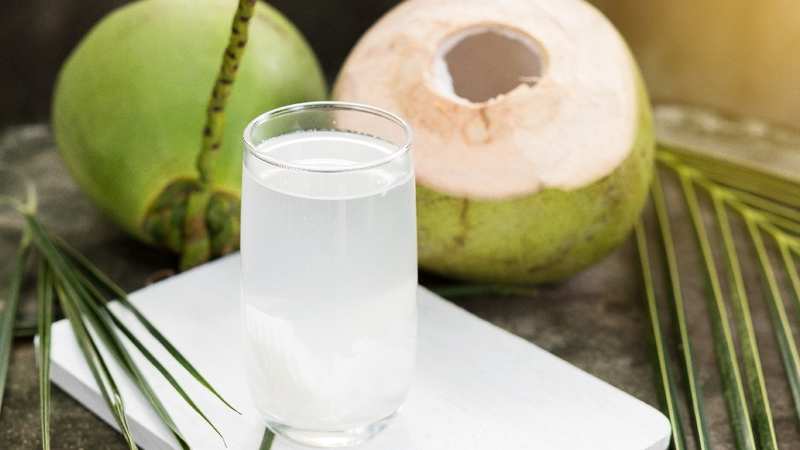 Nước dừa để ngoài được bao lâu?