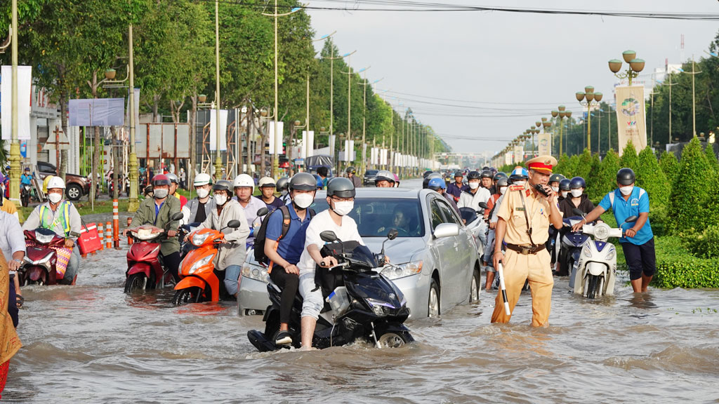 Nước Ngập Cần Thơ: Nguyên Nhân, Hậu Quả và Giải Pháp