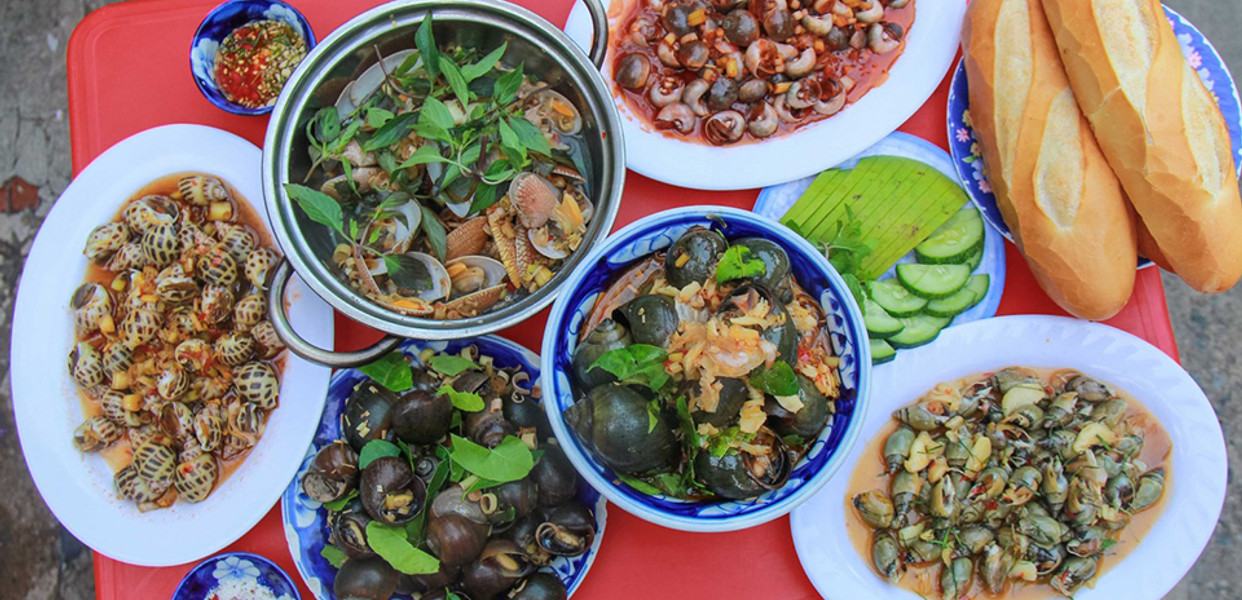 Ốc Cay Hà Nội Ông Ích Khiêm - Địa điểm ăn ốc ngon khó cưỡng