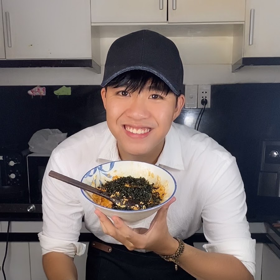 Ông Anh Thích Nấu Ăn Là Ai?