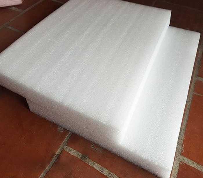PE là chất liệu gì?