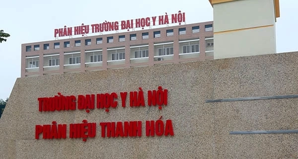 Phân hiệu là gì? Gallery 2