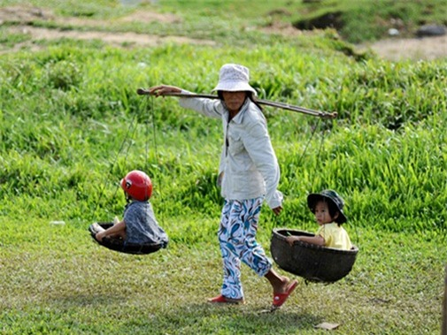 Cha Mẹ Giàu Thì Con Thong Thả - Giải Mã Lời Bài Hát Gallery 1
