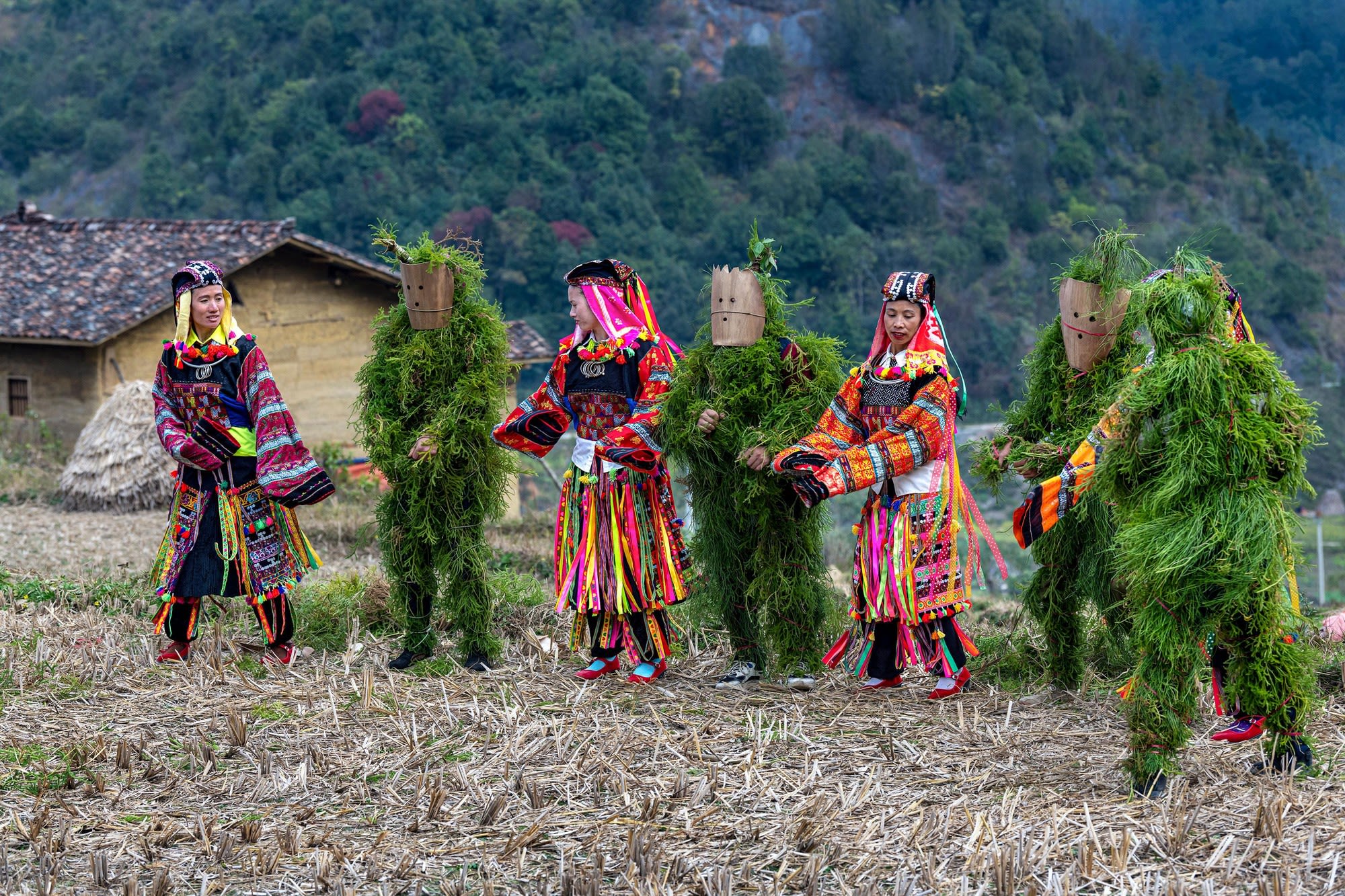 Dân tộc Lô Lô ở Hà Giang: Văn hóa, Phong tục và Cuộc sống Gallery 2