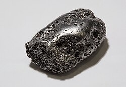 Platin: Kim loại quý hiếm và ứng dụng đa dạng